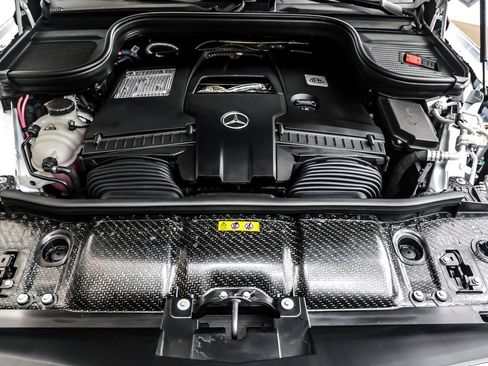 New 2026 Mercedes-Benz Maybach GLS 600 4MATIC image 12