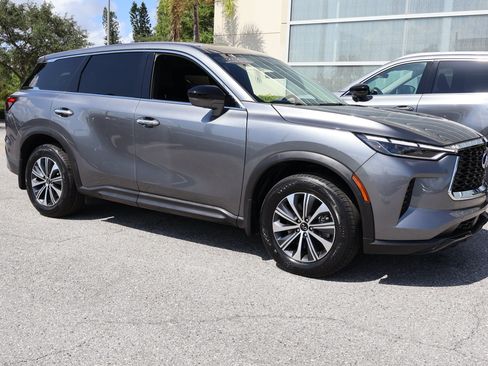 Certified 2025 INFINITI QX60 Pure FWD image 12