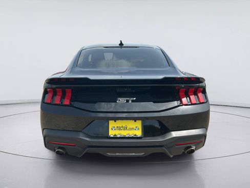Used 2024 Ford Mustang GT RWD image 5