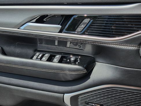 New 2026 Jeep Grand Wagoneer 4WD image 17