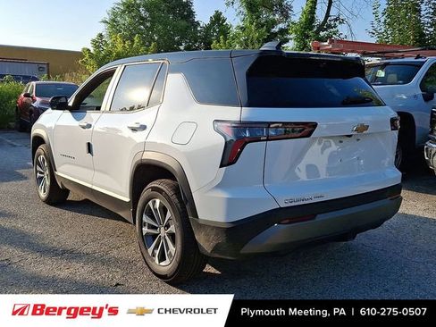 New 2026 Chevrolet Equinox LT w/ Convenience Package II image 4