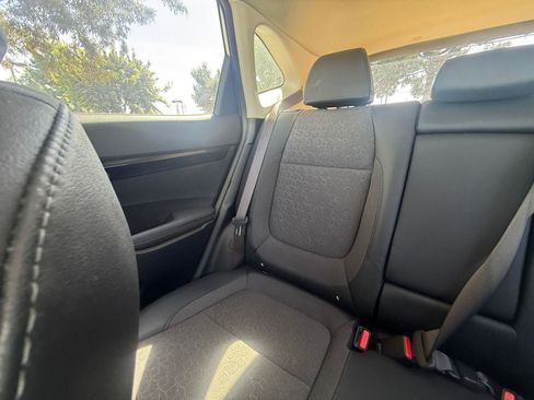 Used 2025 Kia Seltos S image 36