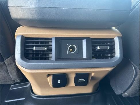 Used 2023 Ford F150 Lariat AWD/4WD image 11