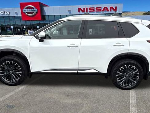 New 2026 Nissan Rogue Platinum w/ Platinum Premium Package AWD/4WD image 6