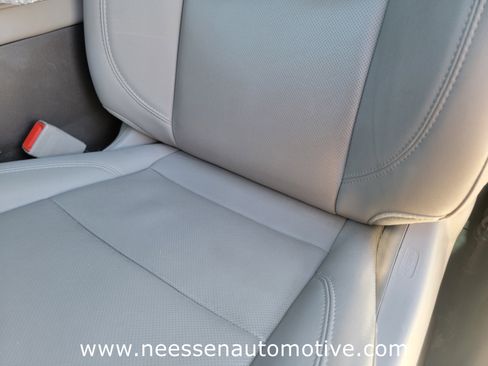 Used 2024 Chevrolet Silverado 2500 LTZ w/ LTZ Texas Edition image 16