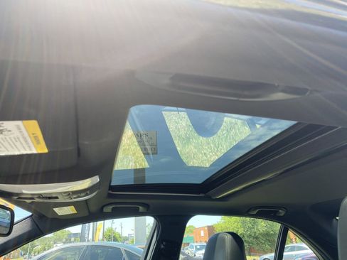 Used 2014 Mercedes-Benz C 250 Sedan image 14