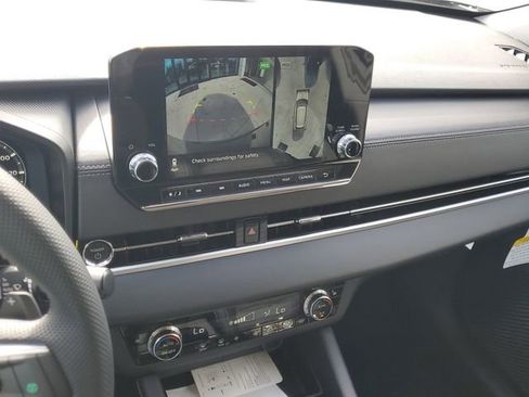 New 2025 Mitsubishi Outlander SE AWD/4WD image 27