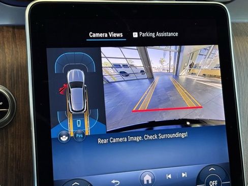 Used 2025 Mercedes-Benz GLC 300 image 20