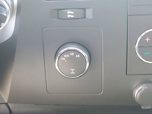 Used 2011 Chevrolet Silverado 1500 LT w/ All-Star Edition image 19