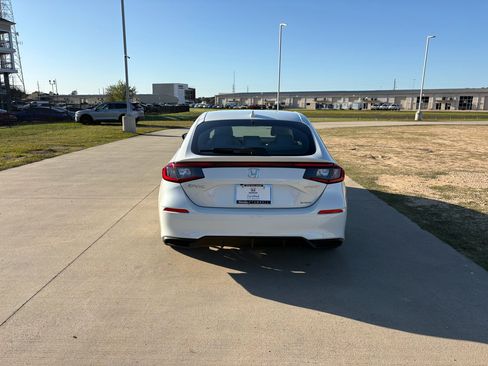 Certified 2025 Honda Civic Sport image 7