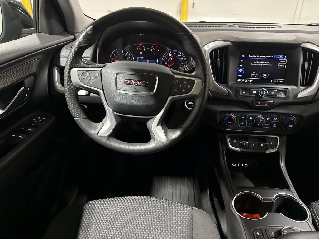 Used 2024 GMC Terrain SLE w/ Driver Convenience Package AWD/4WD image 11