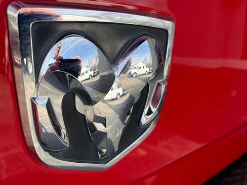 Used 2014 RAM 2500 Laramie w/ Convenience Group image 8