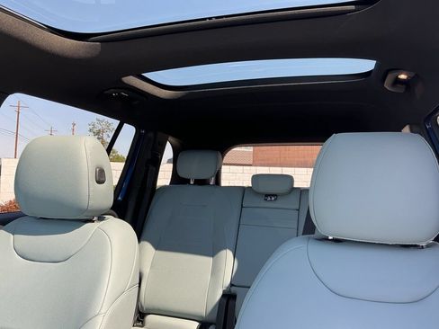 Certified 2026 Mercedes-Benz GLB 250 4MATIC image 12