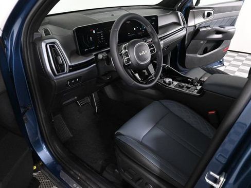 Certified 2025 Kia Sorento SX Prestige image 19