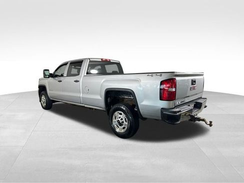 Used 2015 GMC Sierra 2500 4x4 Crew Cab w/ Sierra Convenience Package image 4