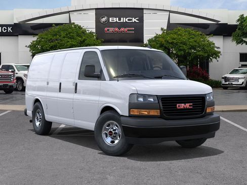 New 2026 GMC Savana 2500 w/ Driver Convenience Package image 9