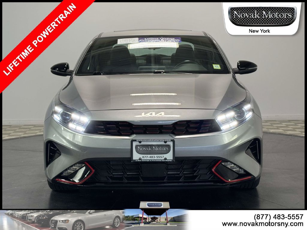 Used 2023 Kia Forte GT-Line w/ GT-Line Premium Package FWD image 2