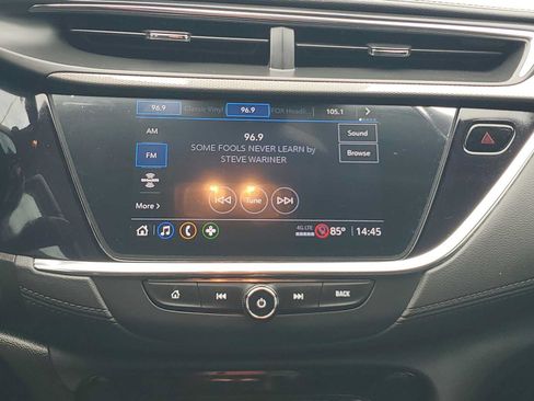 Used 2023 Buick Encore GX Preferred w/ Cold Weather Comfort Package FWD image 17