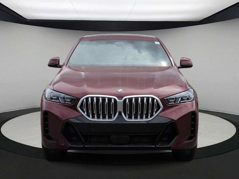 Used 2026 BMW X6 xDrive40i w/ Premium Package AWD/4WD image 3