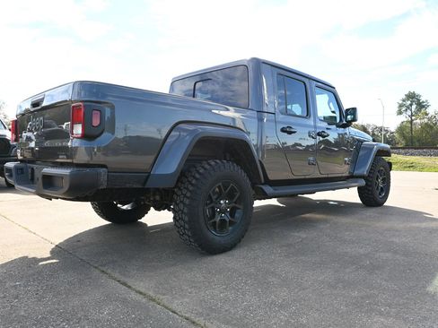 New 2025 Jeep Gladiator Sport image 4