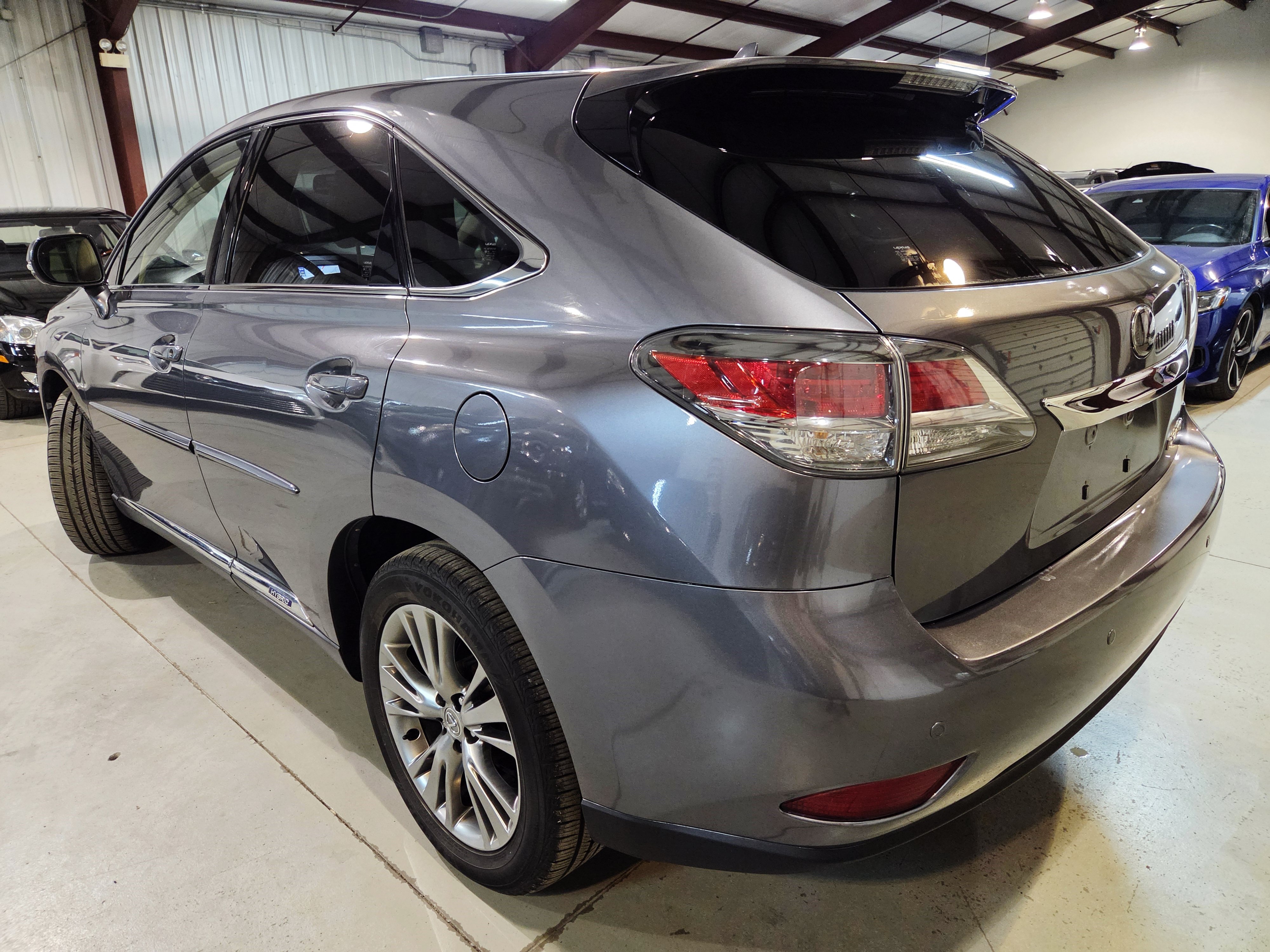 Used 2013 Lexus RX 450h FWD w/ Navigation Pkg image 7