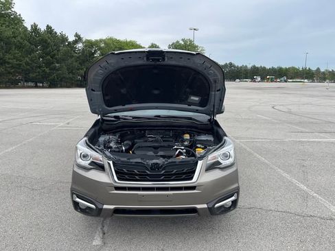 Used 2018 Subaru Forester 2.5i Touring w/ Popular Package #3B AWD/4WD image 17