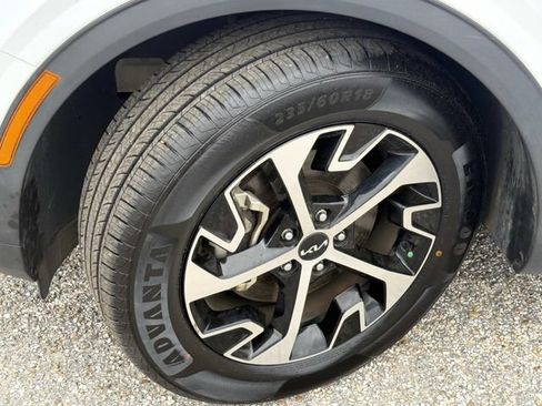 Used 2023 Kia Sportage EX FWD image 15