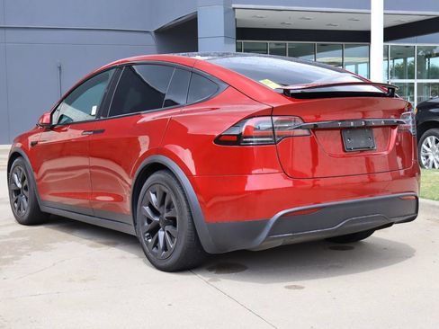Used 2023 Tesla Model X AWD/4WD image 3
