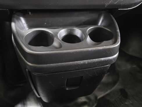 Used 2021 Chevrolet Express 2500 w/ Driver Convenience Package RWD image 29