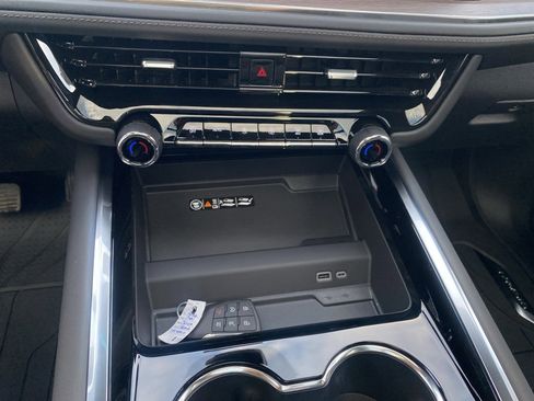 New 2026 Chevrolet Tahoe High Country w/ Sun And Tow Package image 32