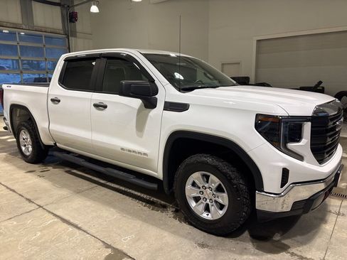 Used 2023 GMC Sierra 1500 Pro w/ Pro Value Package image 7