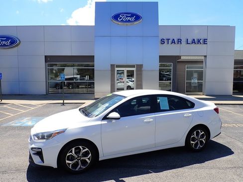 Used 2020 Kia Forte LXS FWD image 1