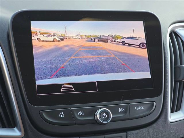 Certified 2025 Chevrolet Malibu LS FWD image 24