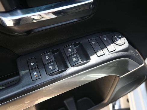 Used 2019 Chevrolet Silverado 3500 LT AWD/4WD image 13
