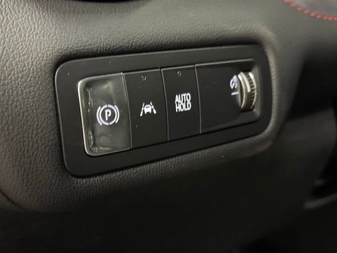 New 2025 Chevrolet Blazer EV RS image 31