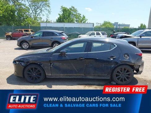 Used 2021 MAZDA MAZDA3 s FWD image 30