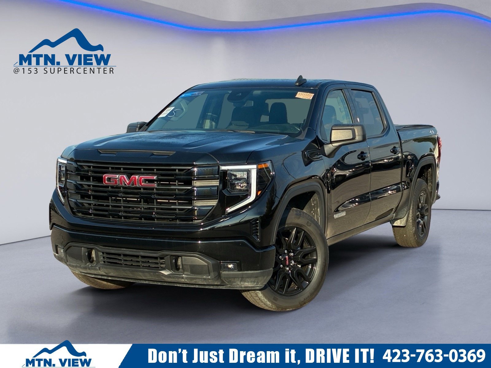 Used 2024 GMC Sierra 1500 Elevation AWD/4WD image 1