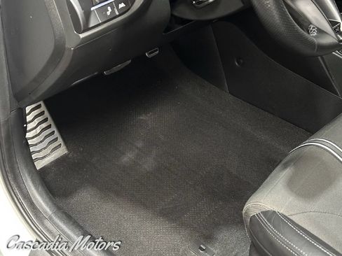 Used 2022 Hyundai Veloster N FWD image 22