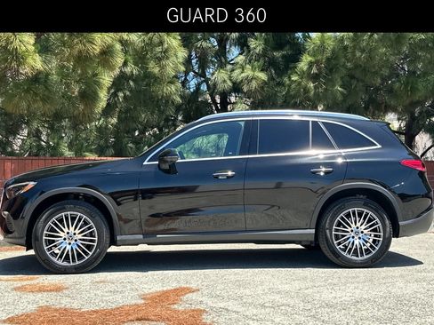 Certified 2026 Mercedes-Benz GLC 300 image 9