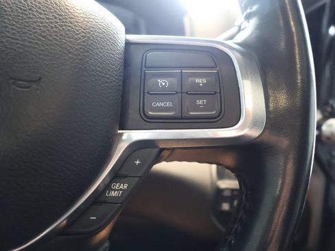 Used 2022 RAM 2500 Laramie AWD/4WD image 18