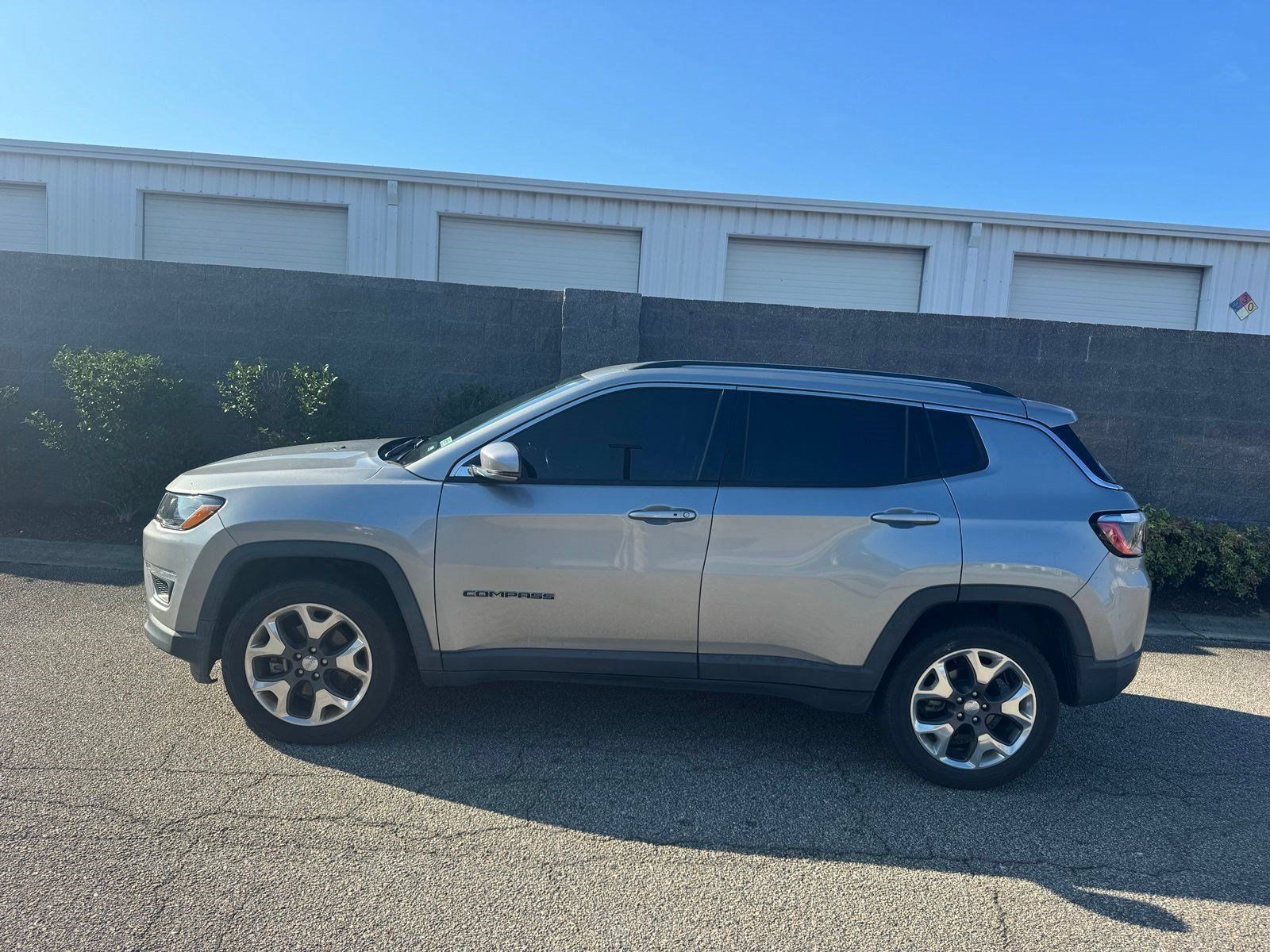 Used 2021 Jeep Compass Limited AWD/4WD image 3