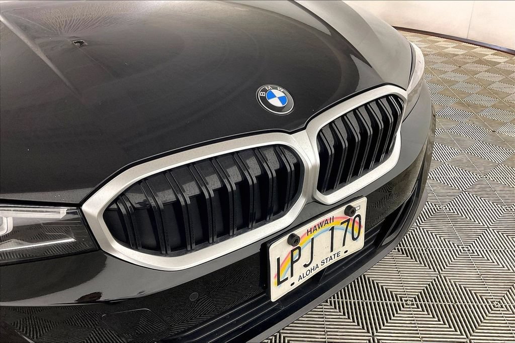 Used 2025 BMW 330i Sedan RWD image 30