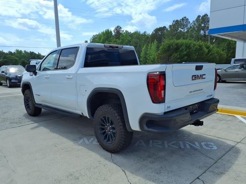 Used 2023 GMC Sierra 1500 AT4X image 3