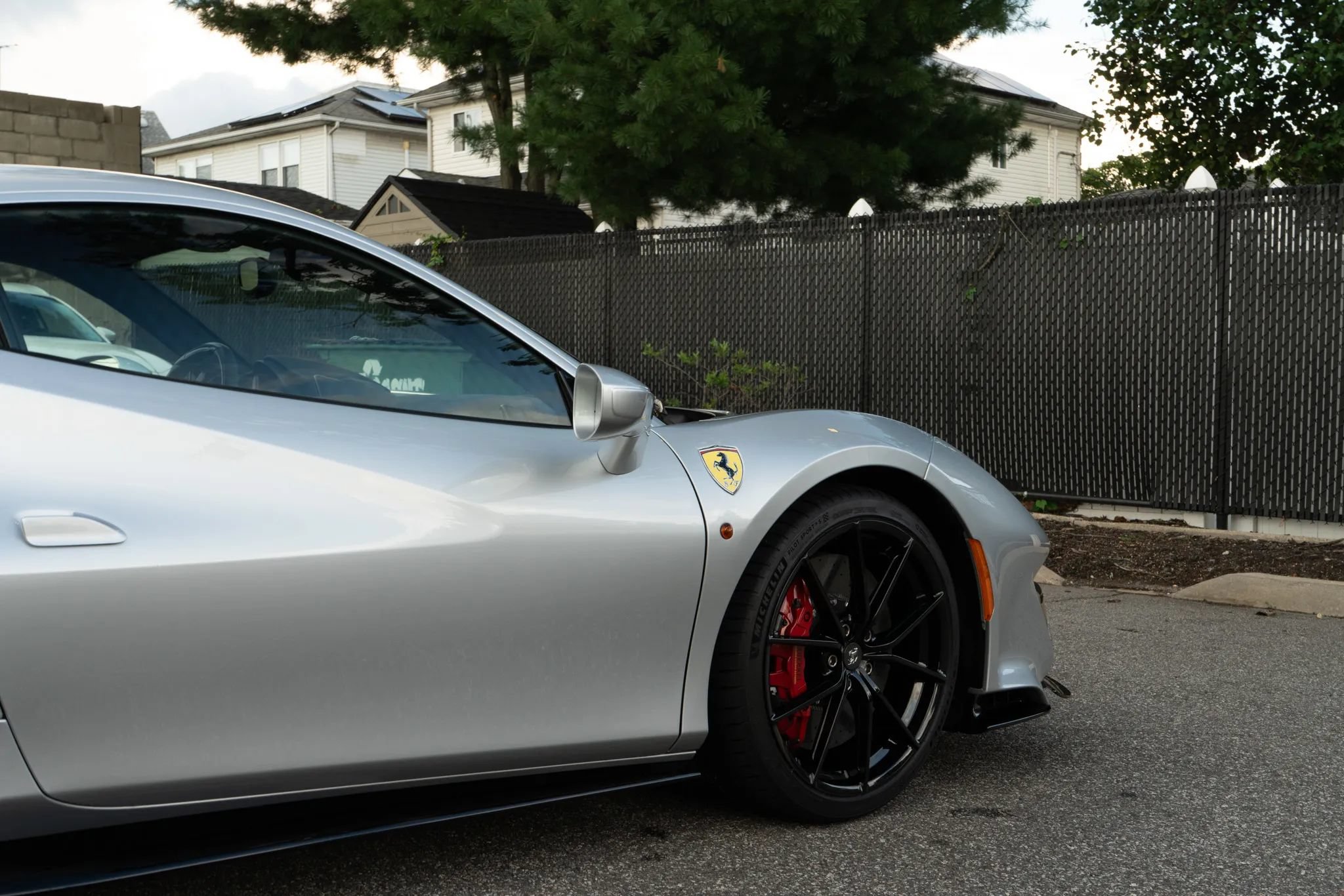Used 2019 Ferrari 488 Pista Coupe RWD image 40