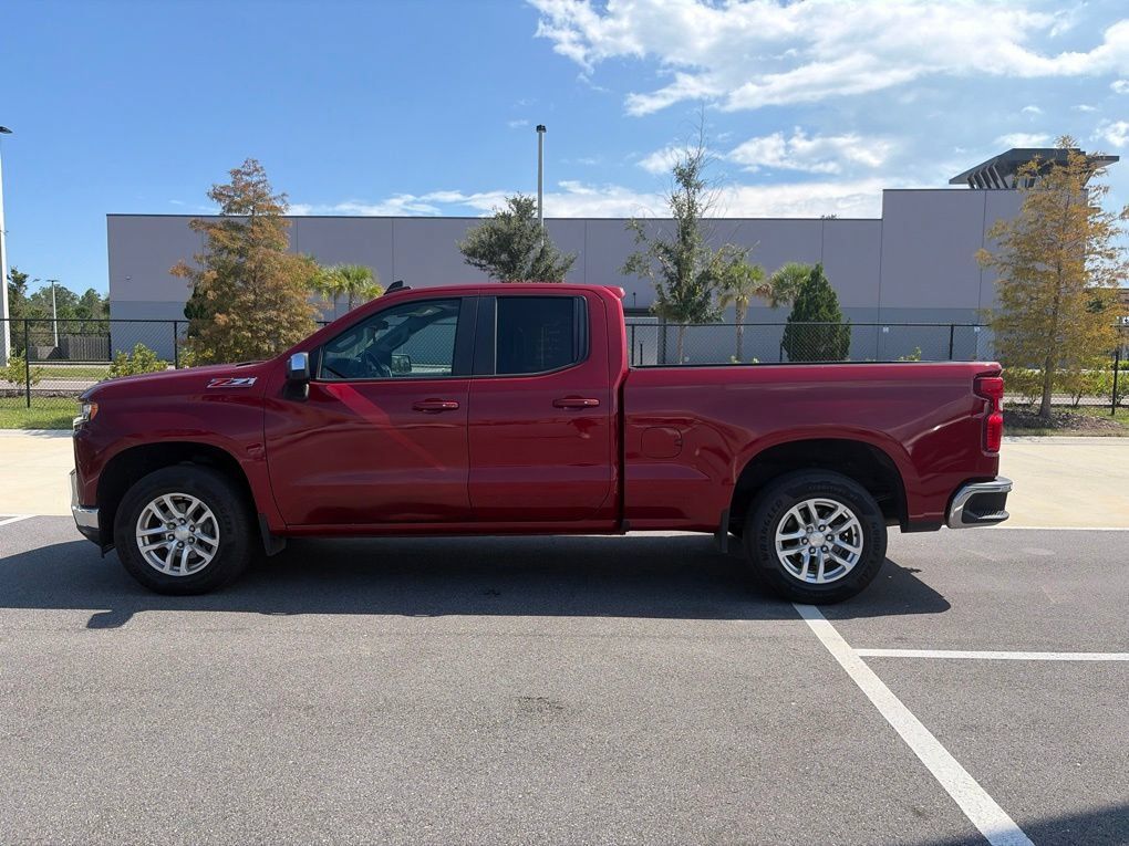 Used 2019 Chevrolet Silverado 1500 LT w/ All-Star Edition AWD/4WD image 16