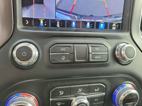 Used 2021 GMC Sierra 2500 AT4 w/ AT4 Premium Plus Package image 23