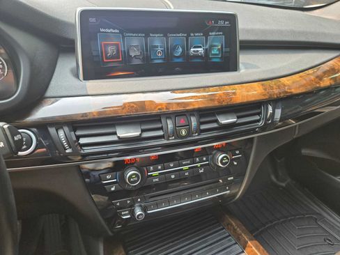 Used 2017 BMW X5 xDrive35i AWD/4WD image 25