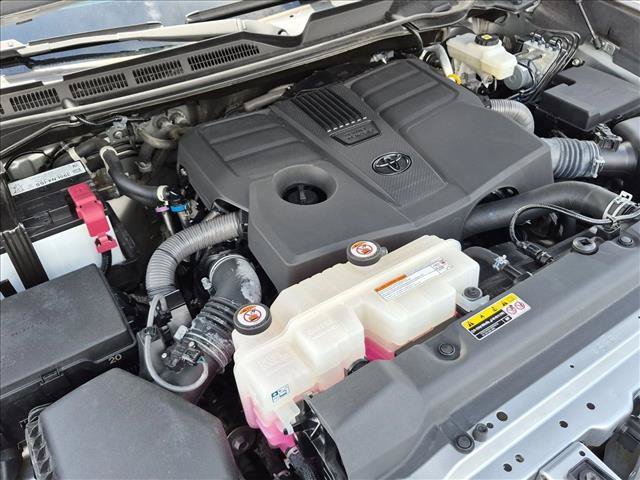 Used 2023 Toyota Tundra Platinum AWD/4WD image 20