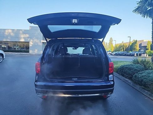 Used 2017 Honda Pilot Touring image 16