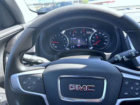 Certified 2023 GMC Terrain SLE w/ Driver Convenience Package image 14